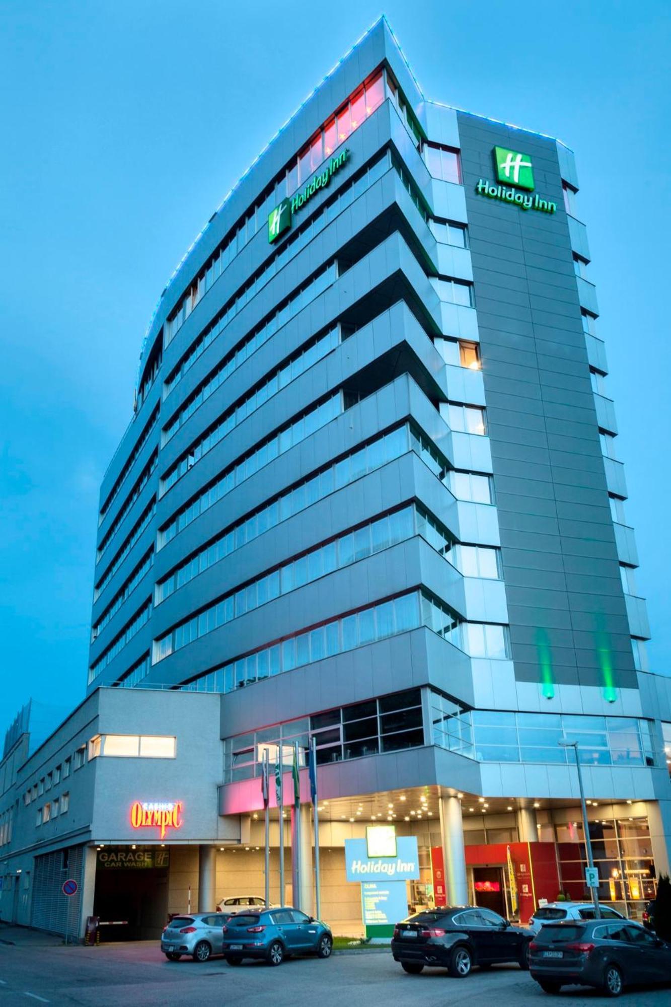 Holiday Inn Zilina, An Ihg Hotel Exterior foto